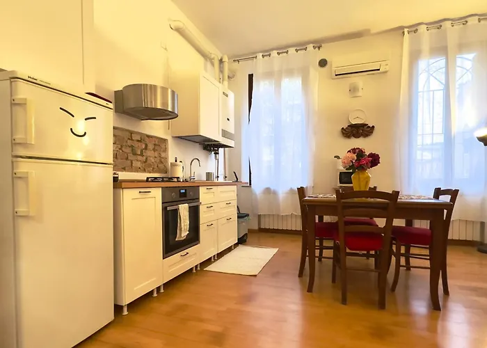 Venezia-Mestre Art Apartament Bros#4